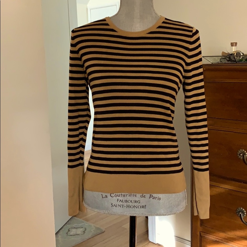 Ladies lightweight sweater